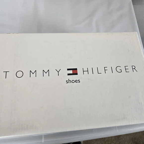 Tommy Hilfiger Angie Black Heels Size 6M Pre-Owned #2A2656 - Picture 6 of 7